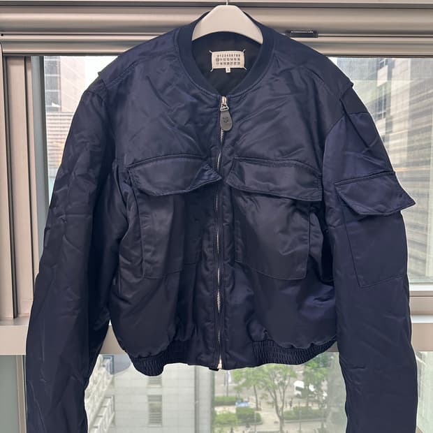 마르지엘라 봄버 20ss