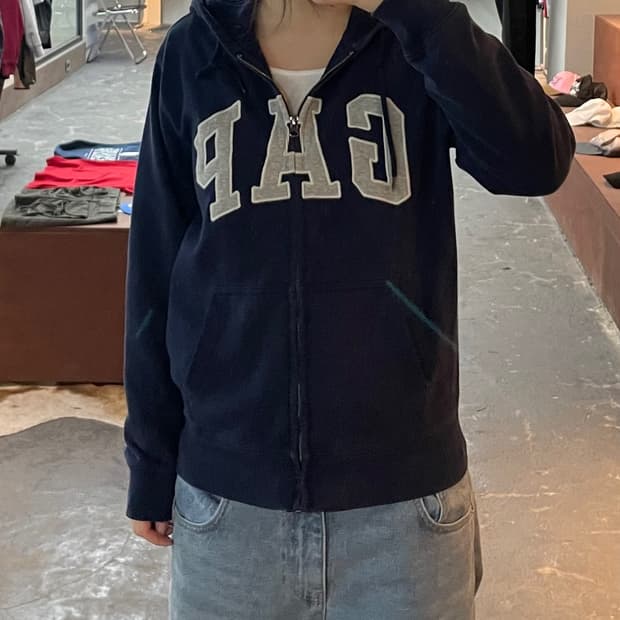 갭 로고 네이비 후드집업 H2377