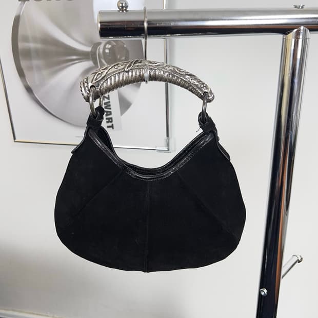 입생로랑 몸바사 숄더백