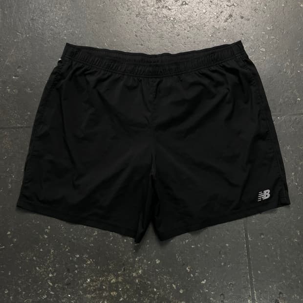 105 뉴발란스 반바지