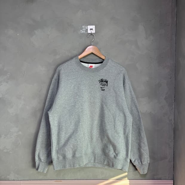 나이키 x 스투시 NRG ZR 맨투맨 헤더 그레이 