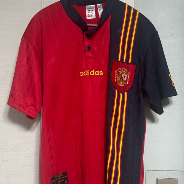 아디다스 스페인 1996 리이슈 유니폼