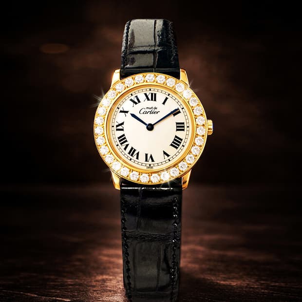 까르띠에 머스트 론드 아이보리 다이얼 로만 여성 빅다이아 시계