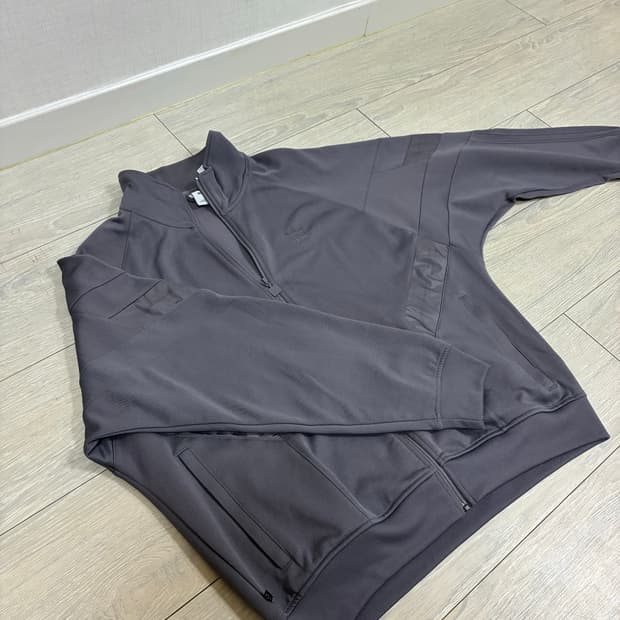 아디다스 리카이브 트랙탑 트레이스 그레이 