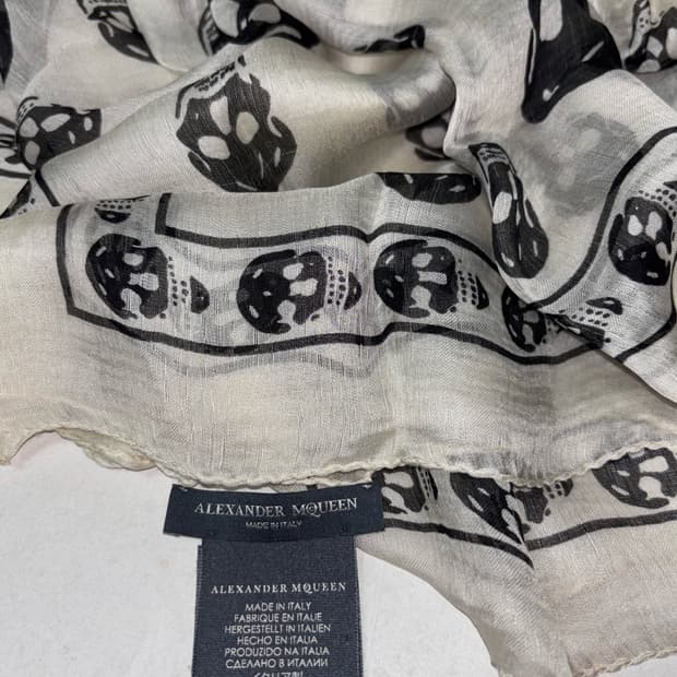 Alexander McQueen 스컬 스카프 [정품]