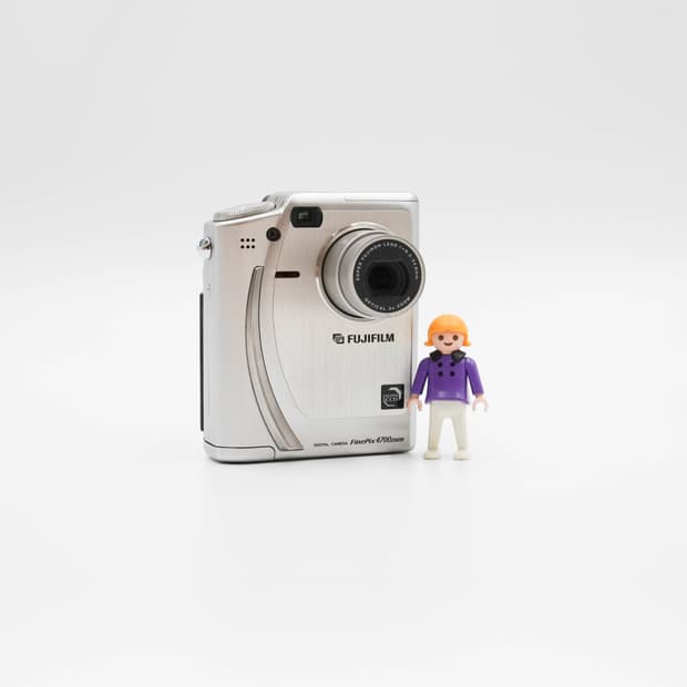Fujifilm Finepix 4700Z 