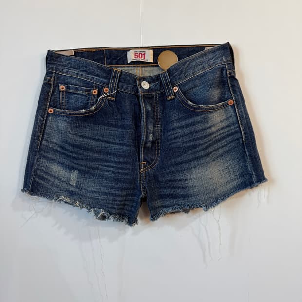 Levi’s 501 숏팬츠