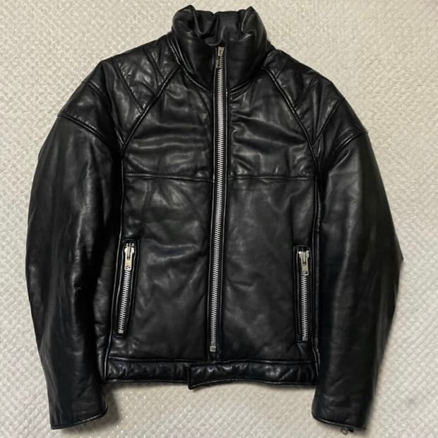 레더 누빔 빈티지 패딩 자켓