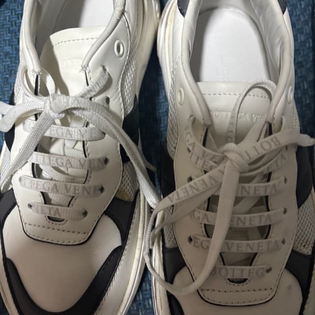 보테가베네타 스피드스터 41사이즈 검흰 정품