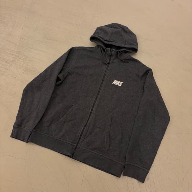 나이키 스몰로고 차콜 후드집업