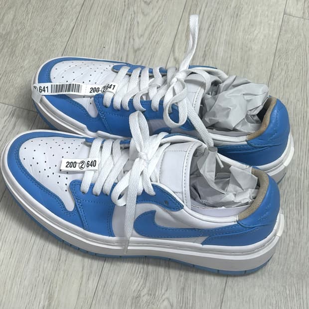 나이키 조던 1 엘리베이트 SE 유니버시티 블루 로우 스니커즈