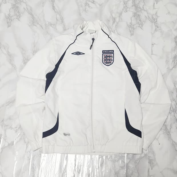 엄브로 잉글랜드 국대 07-08 바람막이 점퍼 자켓