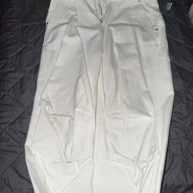 화이트 데님팬츠