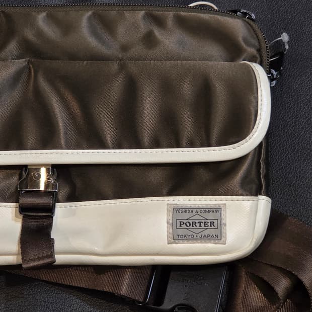 PORTER 포터 딥브라운 힙색💯 