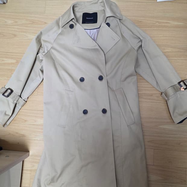 하케쉬 hackaesch 트렌치코트