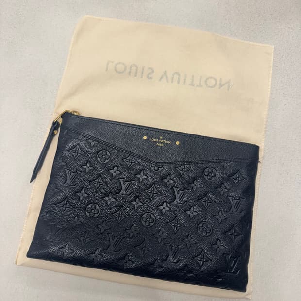 루이비통 모노그램 앙프렝뜨 클러치