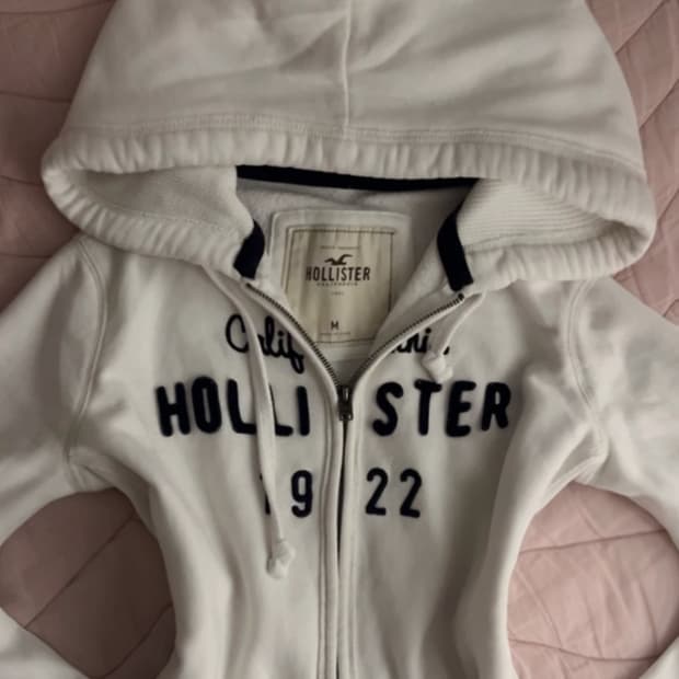홀리스터 딱붙핏 후드집업