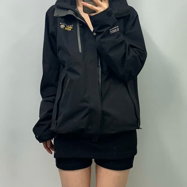 마운틴 하드웨어 고어텍스 블랙 바람막이 자켓
