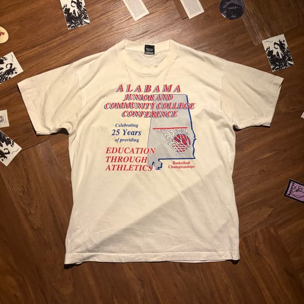 80S BASKETBALL CHAMPIONSHIPS 싱글스티치 티셔츠