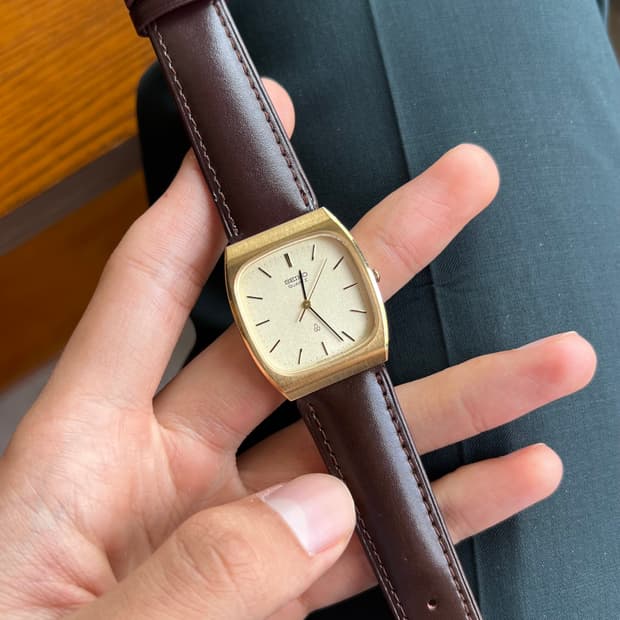 80s seiko chariot quartz gold