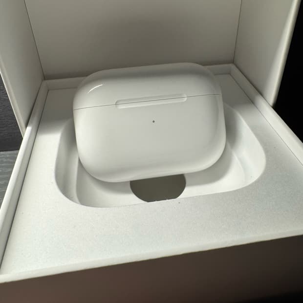 에어팟프로1세대 중고라 하기 애매한 상품