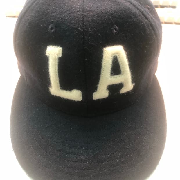 이벳필드 울 볼캡 프리 LA 팝니다