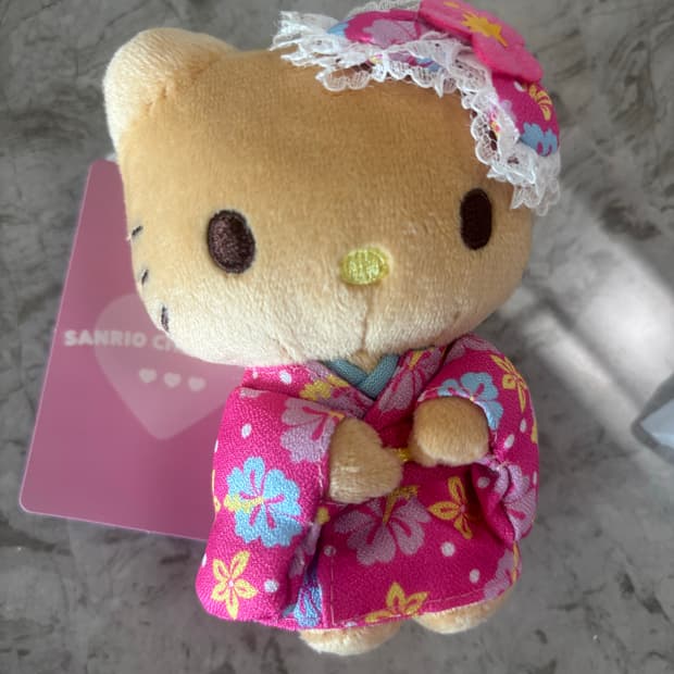산리오 태닝키티 사쿠라 기모노 키티 인형키링