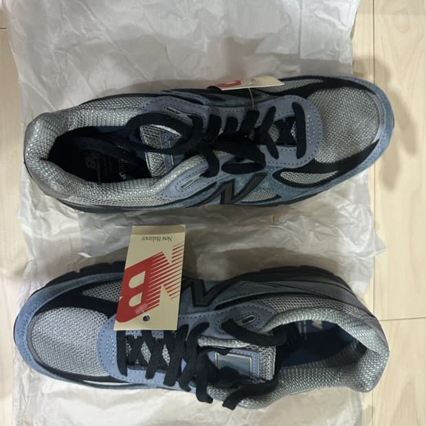 뉴발란스 990v4 아크틱 그레이 260