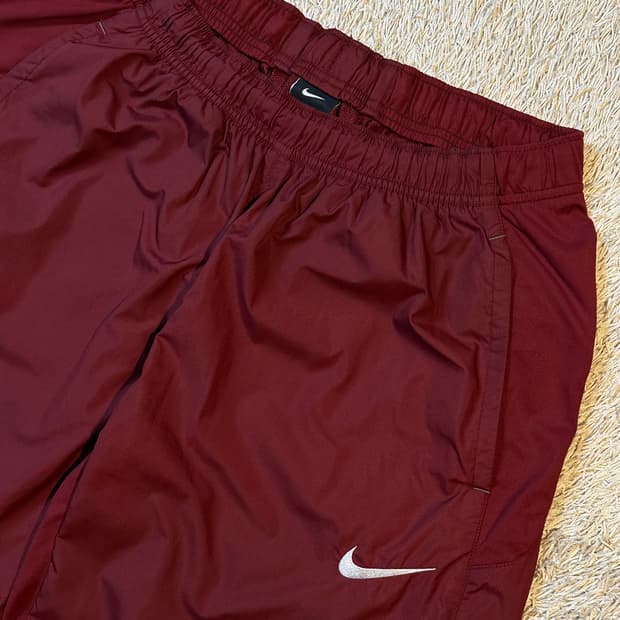 00's 나이키 올드스쿨 스우시 나일론 트랙팬츠 버건디