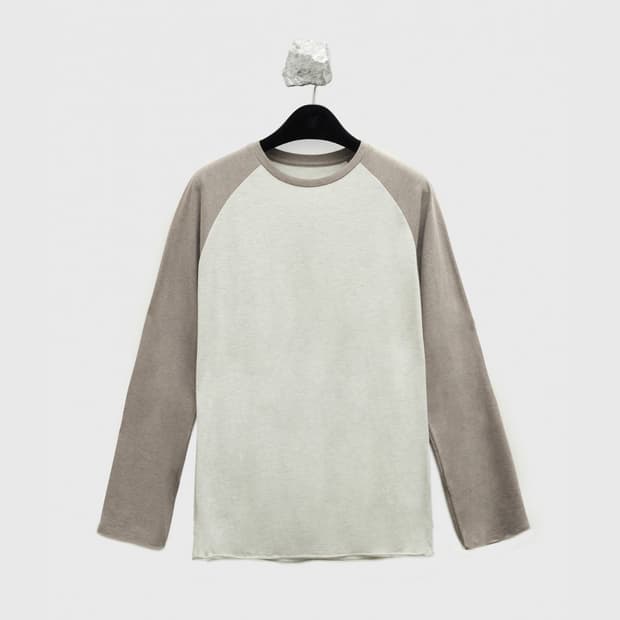 Cut-off Raglan L/S T-shirt 구합니다