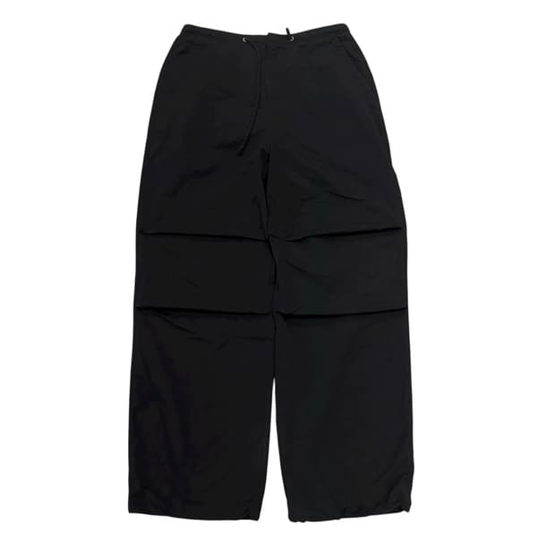 인사일런스 나일론 파라슈트 팬츠