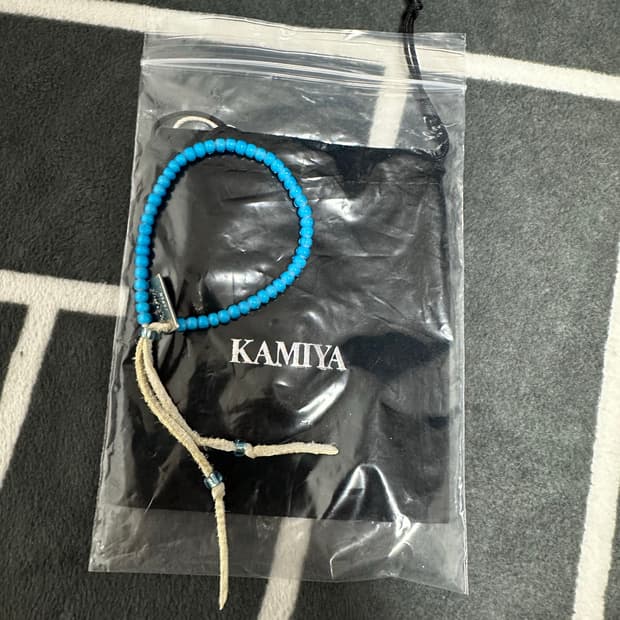 kamiya 카미야 비즈팔찌