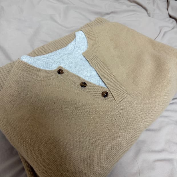 렉토 더블레이어드 니트 판매합니다