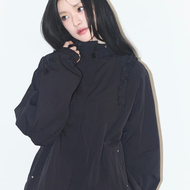 일리고 오블리크 프릴 후드 자켓 블랙