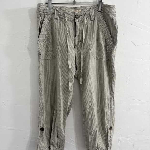 stripe capri pants