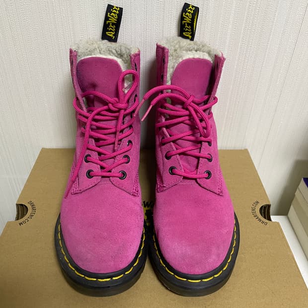 [uk4] 닥터마틴 핑크 스웨이드 양털부츠 230~235