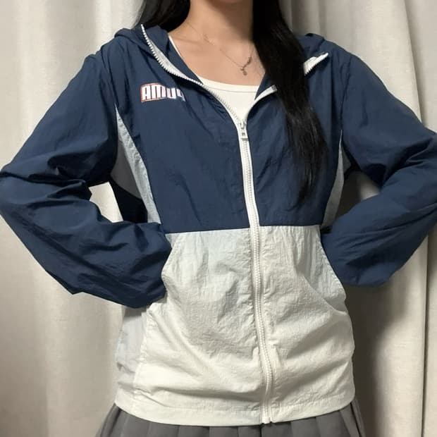 푸마 바람막이