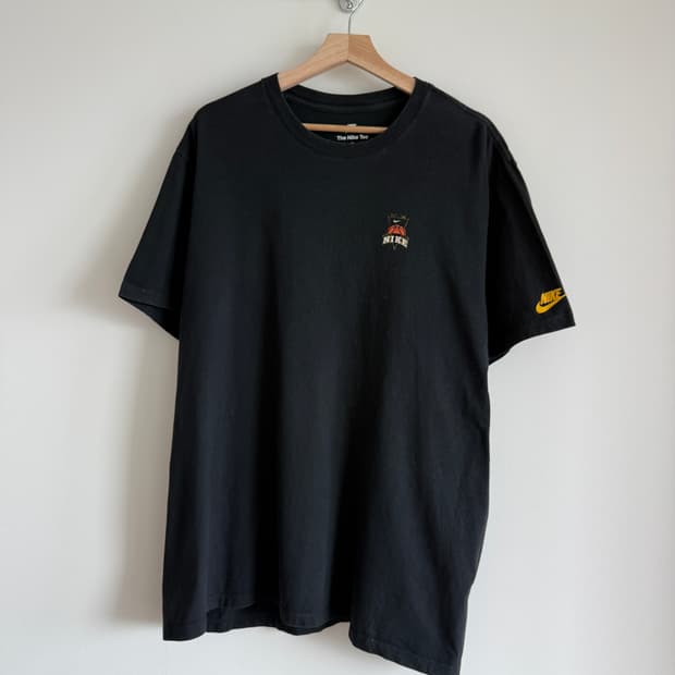 나이키(NIKE) 베스킷볼 스컬 반팔 티셔츠