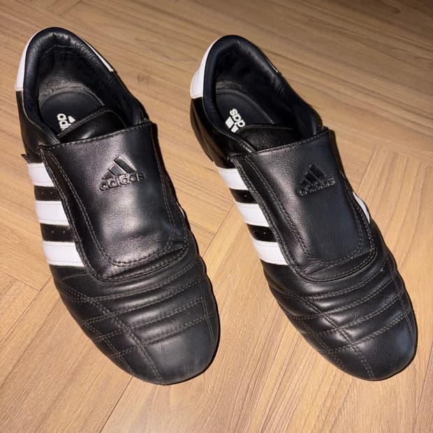 아디다스 태권도 코어 블랙 클라우드 화이트