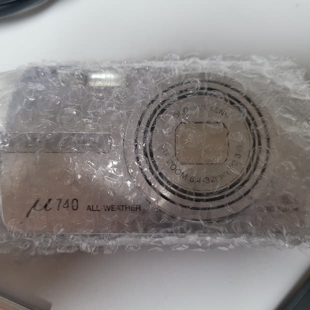 올림푸스 뮤 740 xd카드 1기가 포함. 디카 상태 상