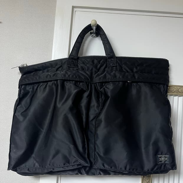 요시다 포터 탱커 숏 헬멧백 블랙