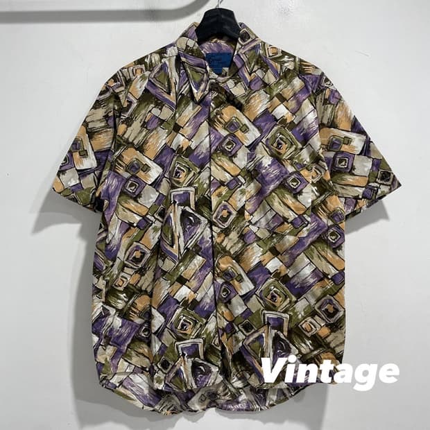 에스닉 패턴 반팔셔츠