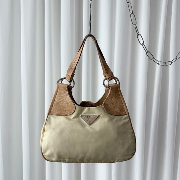 프라다 테수토 1995 숄더백