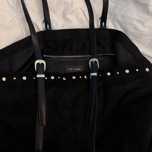 KHIHO X KIJUN Veyra Stud Bag 기호 기준 스터드백