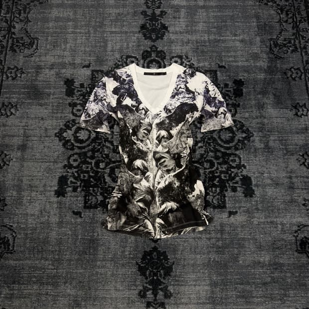 No id corrupted wing full printing top