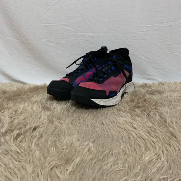나이키 ACG 줌테라 자헤라 러쉬핑크