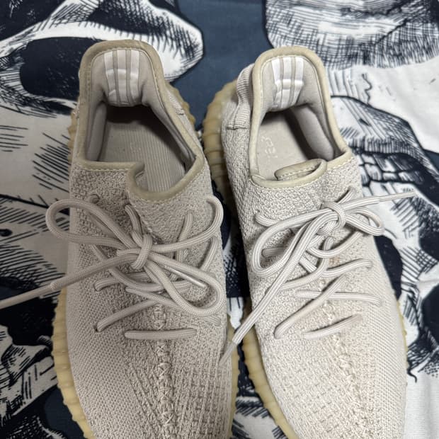 아디다스 이지부스트 세서미  270 