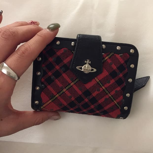 비비안웨스트우드 빈티지 체크 지갑