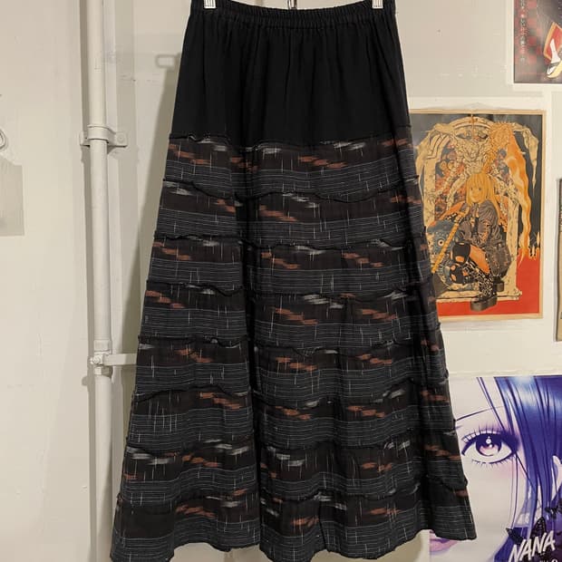 이카트 스타일 트라이벌 패턴 블랙 롱스커트 히피 오리엔탈