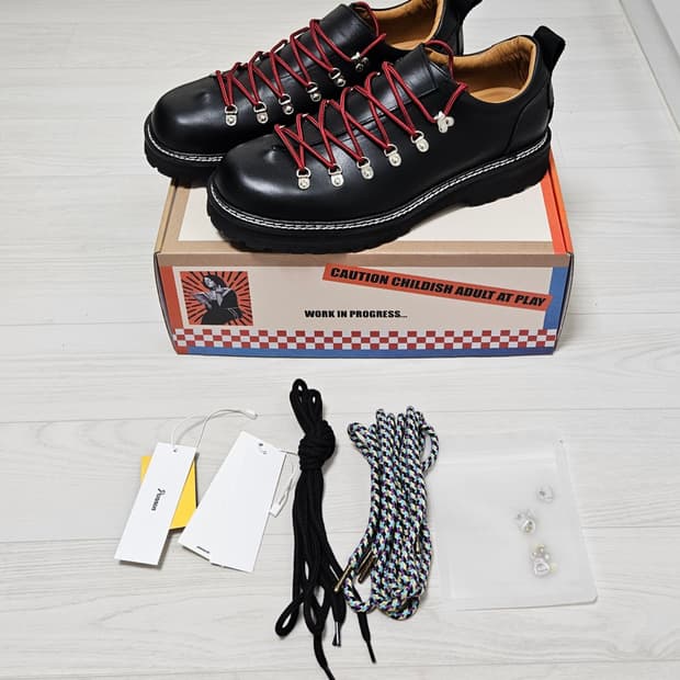 [290] Pennon High Boots Low 블랙